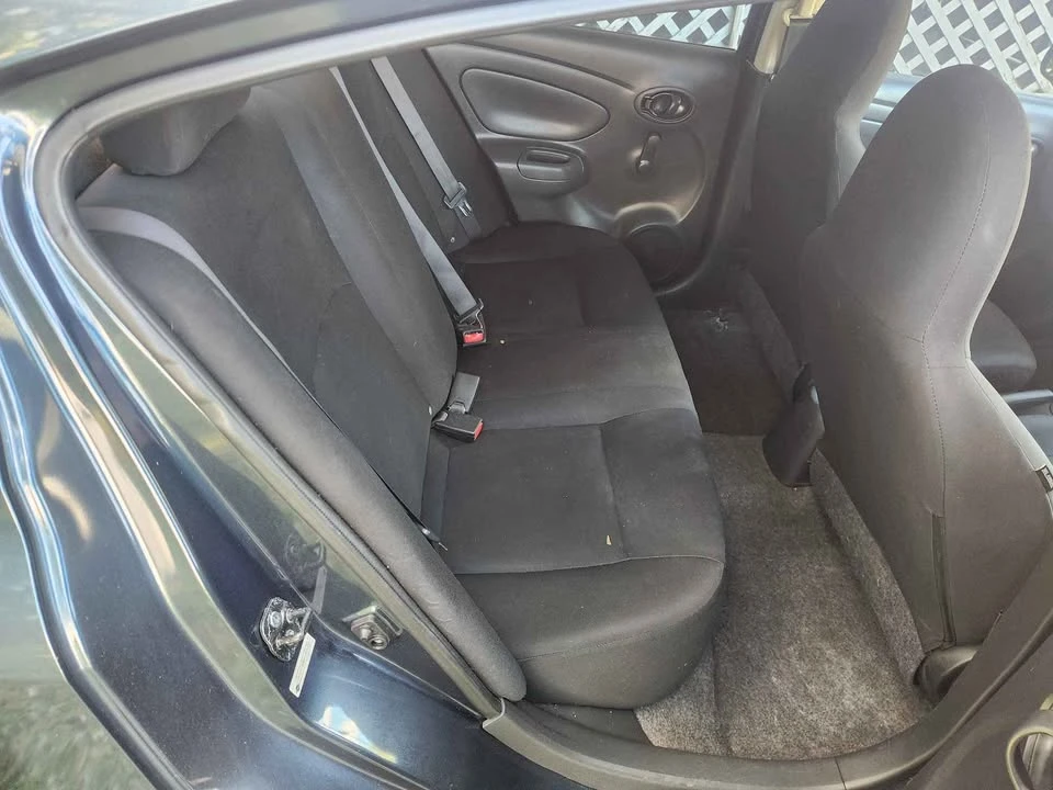 2015 Nissan Versa - Image 8 of 10