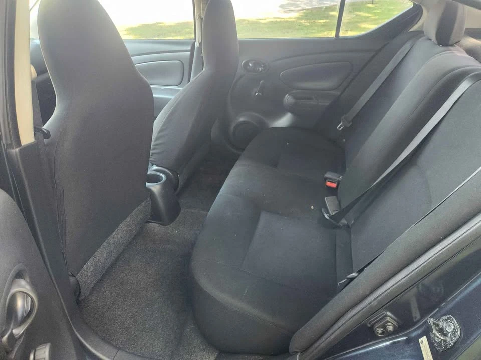 2015 Nissan Versa - Image 7 of 10