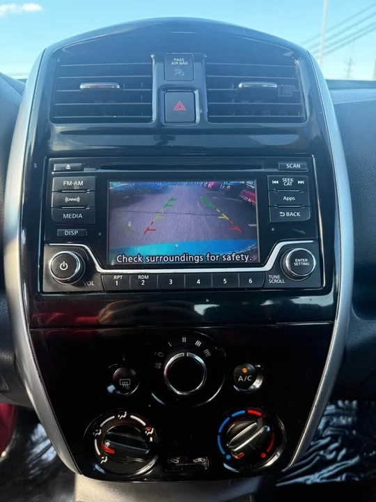 2015 Nissan Versa - Image 12 of 12