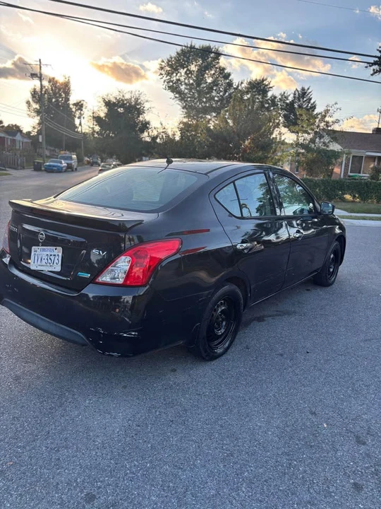 2015 Nissan Versa - Image 2 of 7