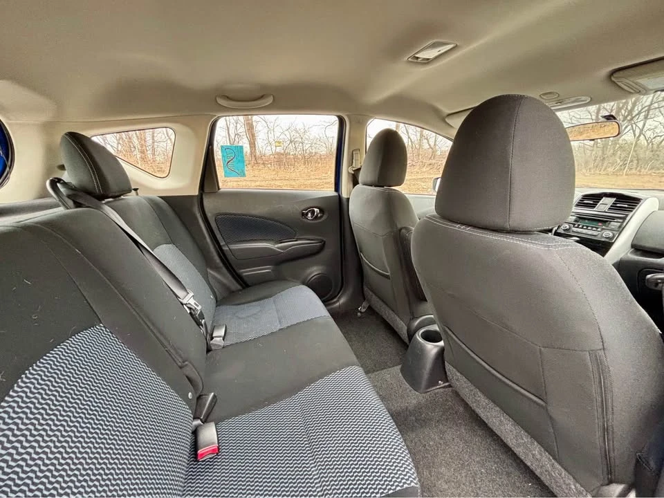 2015 Nissan Versa - Image 10 of 12