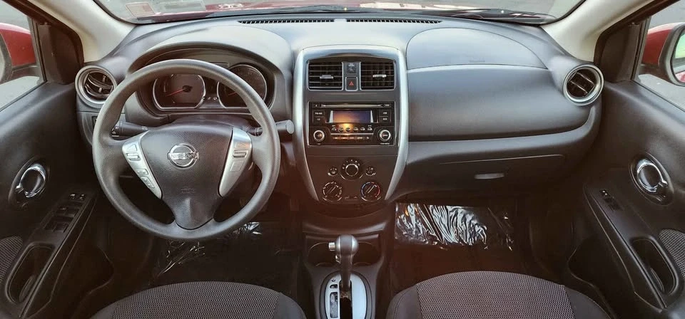 2015 Nissan Versa - Image 6 of 11