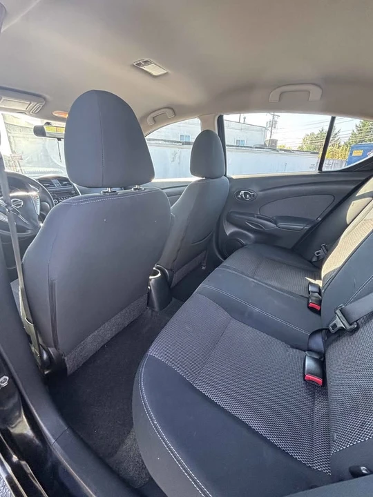 2015 Nissan Versa - Image 11 of 16