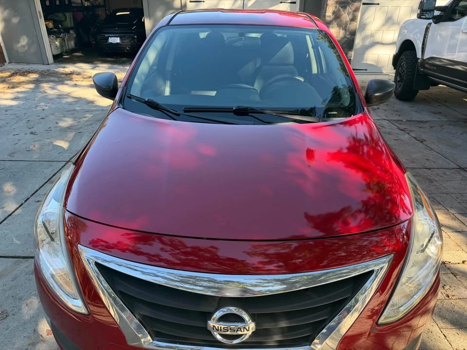 2015 Nissan Versa - Image 8 of 12