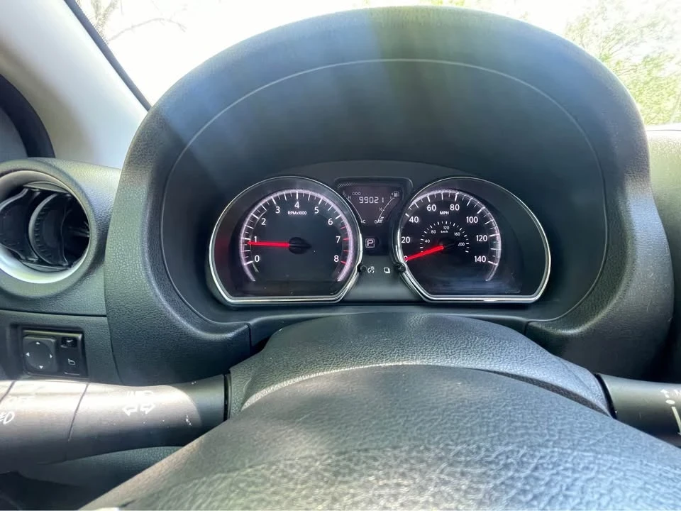 2015 Nissan Versa - Image 16 of 16