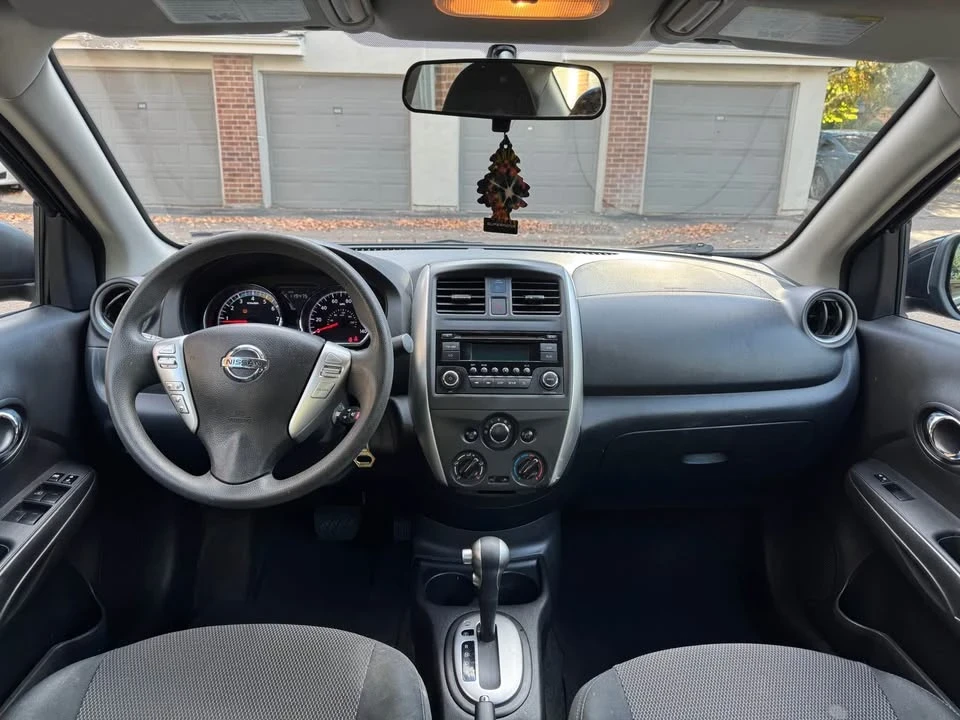 2015 Nissan Versa - Image 11 of 16