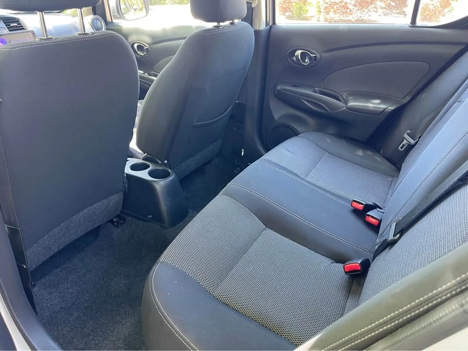 2015 Nissan Versa - Image 14 of 16