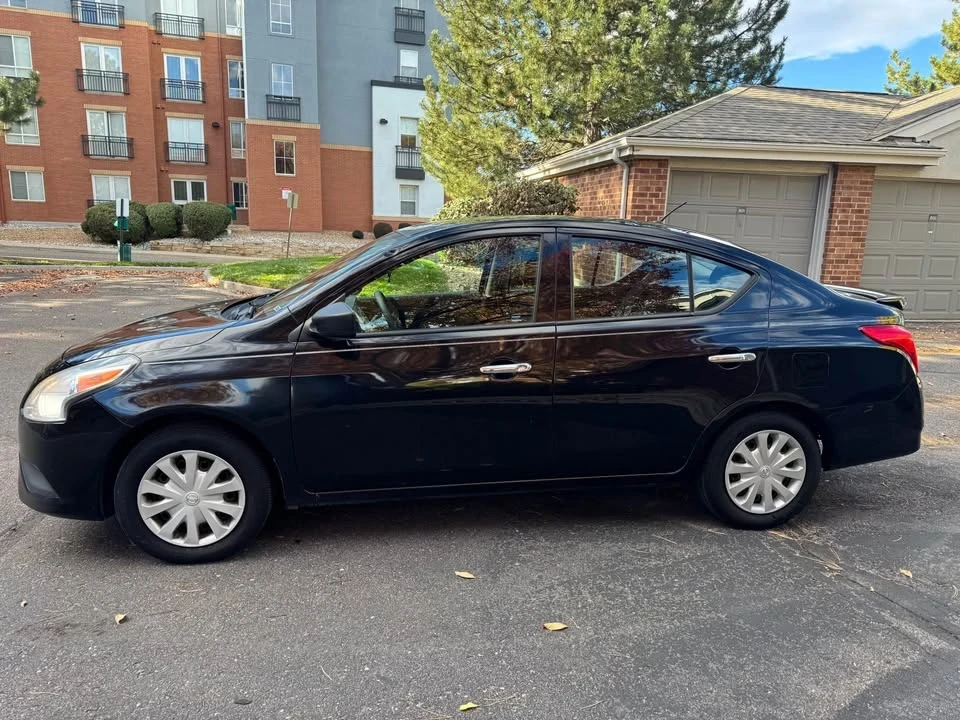 2015 Nissan Versa - Image 5 of 16