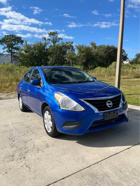 2015 Nissan Versa - Image 3 of 11