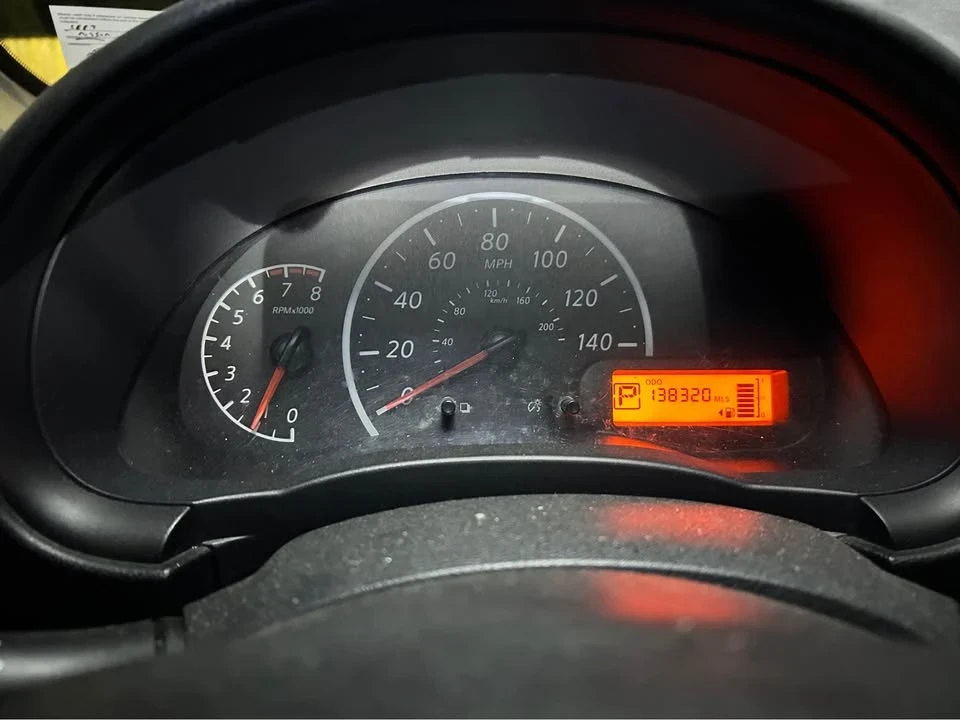 2015 Nissan Versa - Image 2 of 7