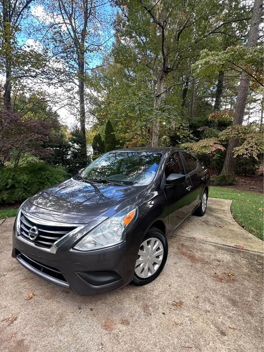 2015 Nissan Versa - Image 2 of 14