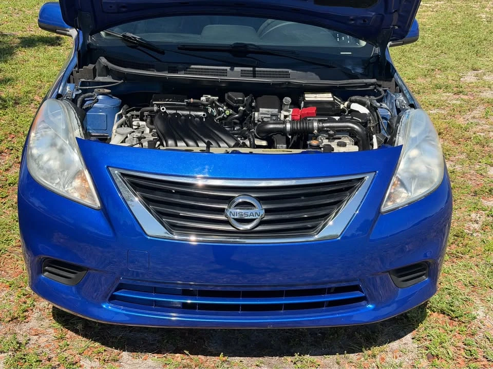 2015 Nissan Versa - Image 7 of 12