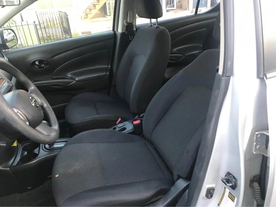 2015 Nissan Versa - Image 6 of 9