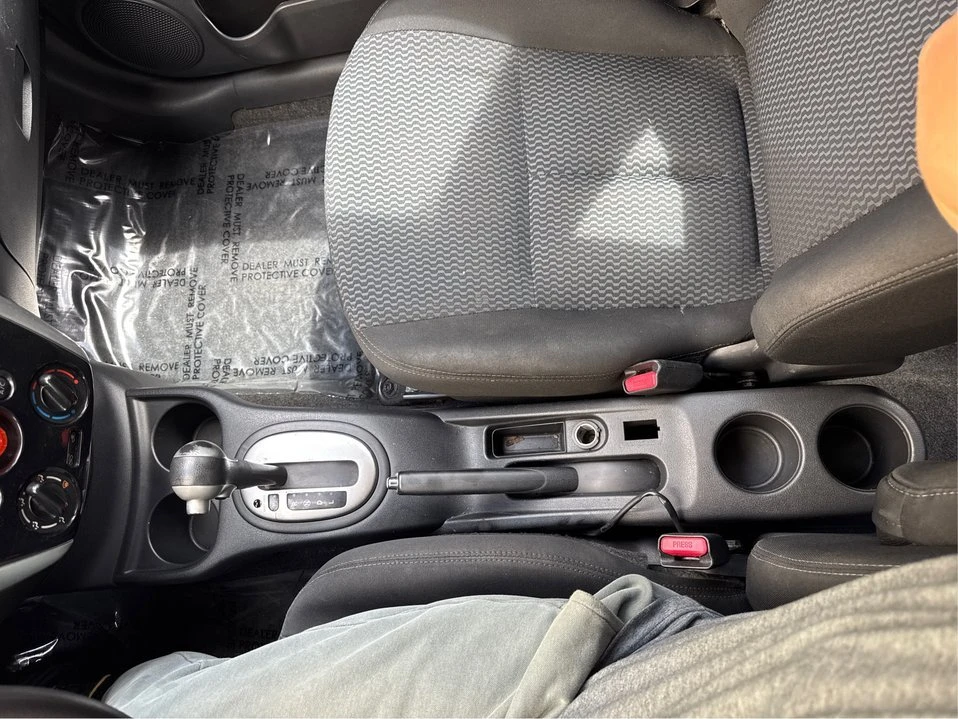2015 Nissan Versa - Image 16 of 20