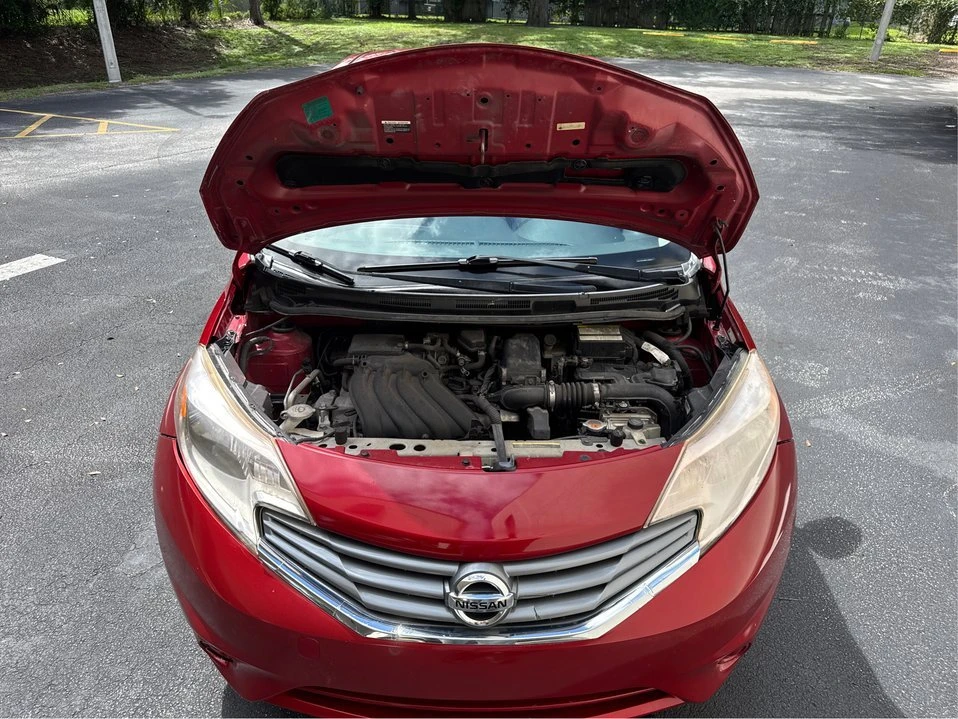 2015 Nissan Versa - Image 11 of 20