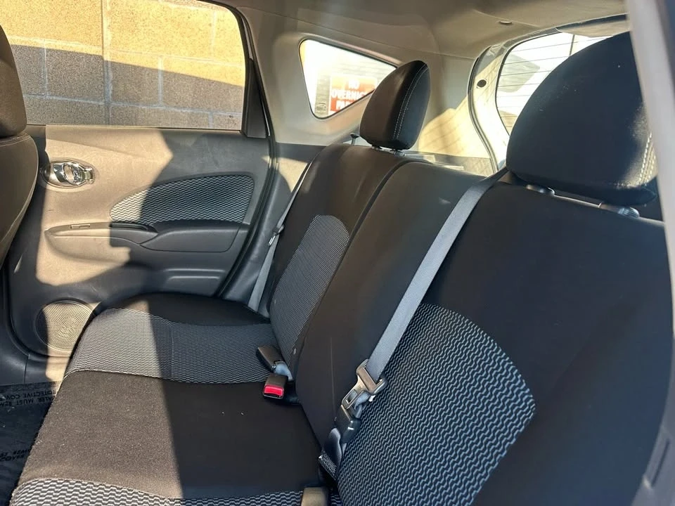2015 Nissan Versa - Image 10 of 18