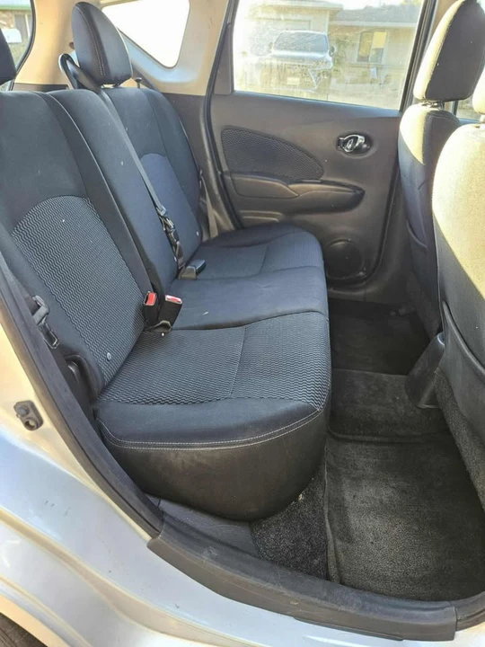2015 Nissan Versa - Image 4 of 4