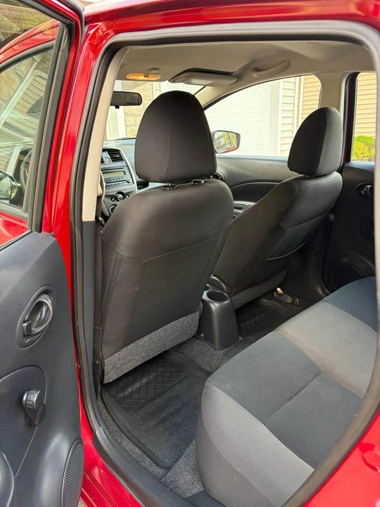 2015 Nissan Versa - Image 5 of 12