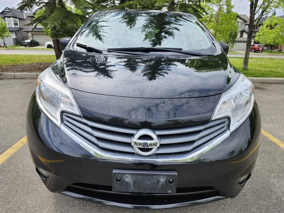 2015 Nissan Versa - Image 2 of 20