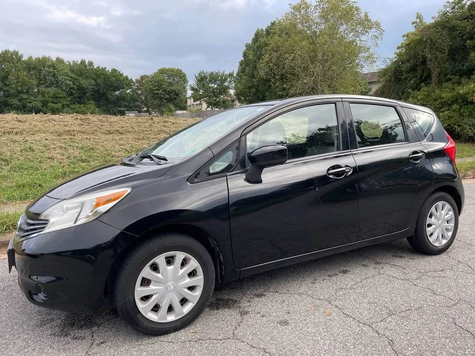 2015 Nissan Versa - Image 3 of 13