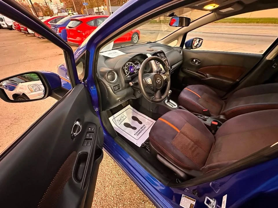 2015 Nissan Versa - Image 11 of 16