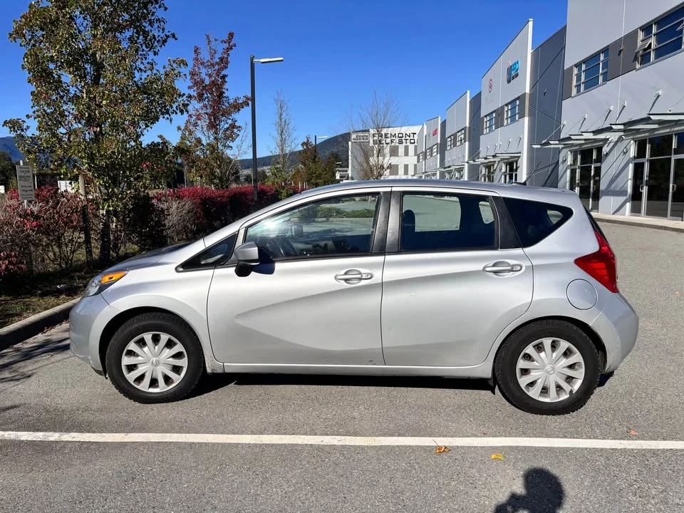 2015 Nissan Versa - Image 7 of 15