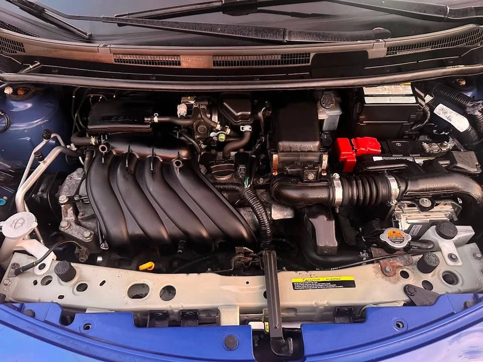 2015 Nissan Versa - Image 15 of 16