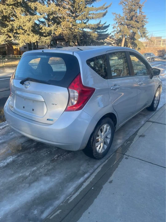 2015 Nissan Versa - Image 4 of 8