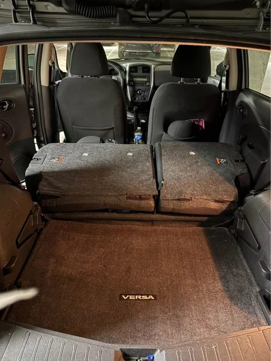 2015 Nissan Versa - Image 12 of 12