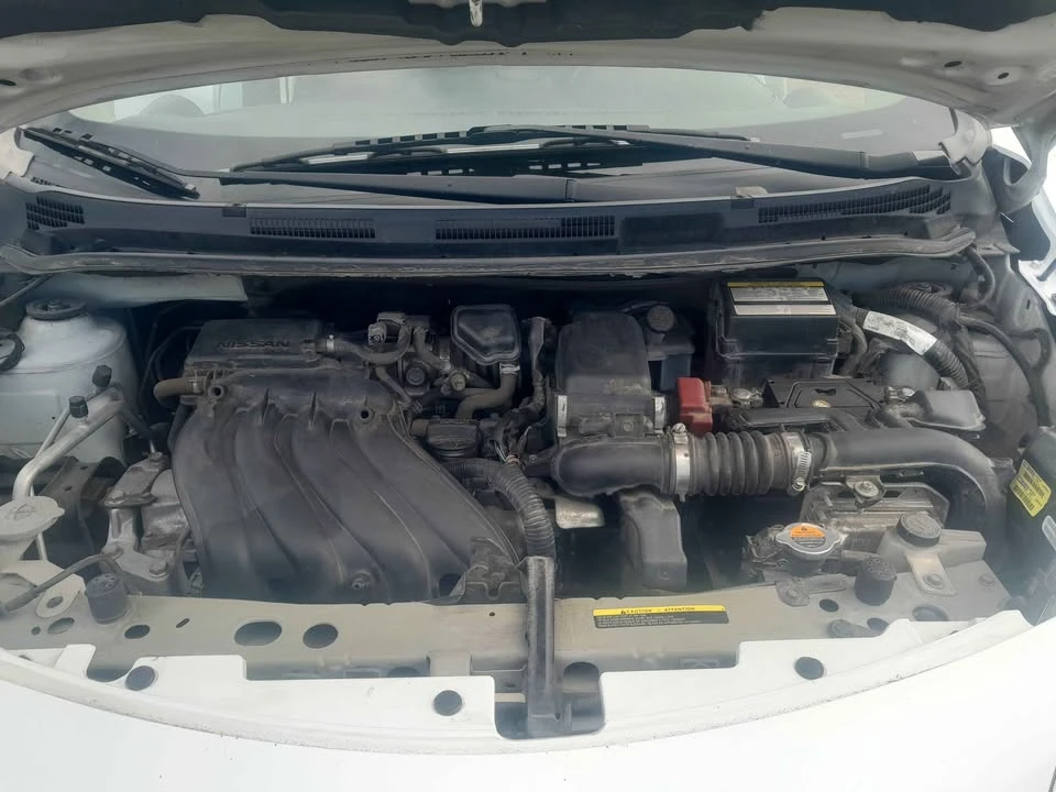2015 Nissan Versa - Image 10 of 10