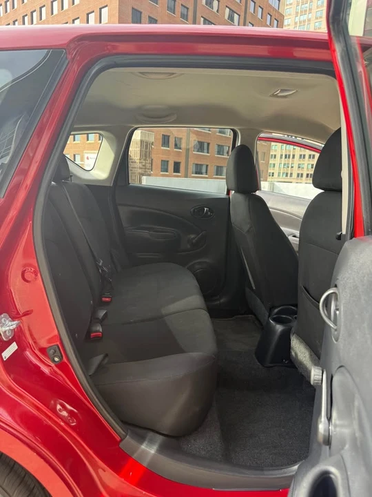 2015 Nissan Versa - Image 12 of 16
