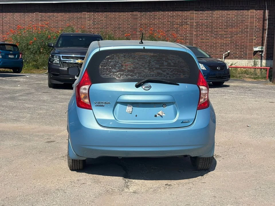2015 Nissan Versa - Image 4 of 6