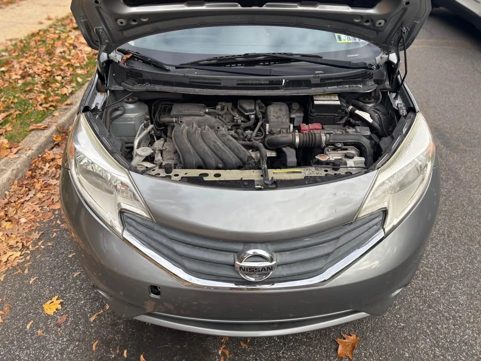 2015 Nissan Versa - Image 12 of 15