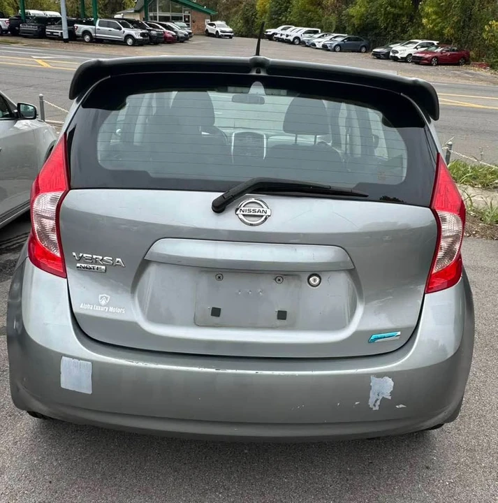 2015 Nissan Versa - Image 5 of 16