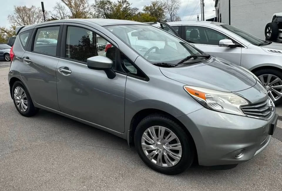 2015 Nissan Versa - Image 3 of 16