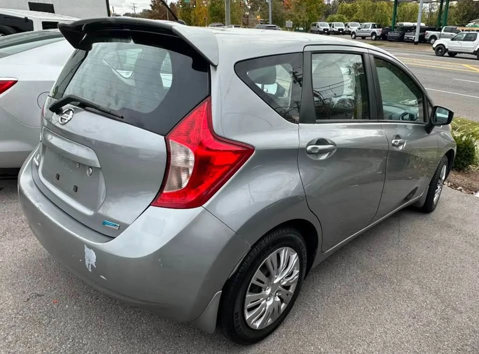 2015 Nissan Versa - Image 4 of 16