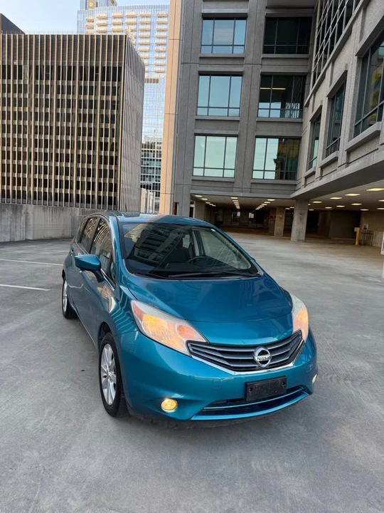 2015 Nissan Versa - Image 6 of 19