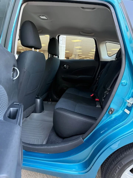 2015 Nissan Versa - Image 15 of 19