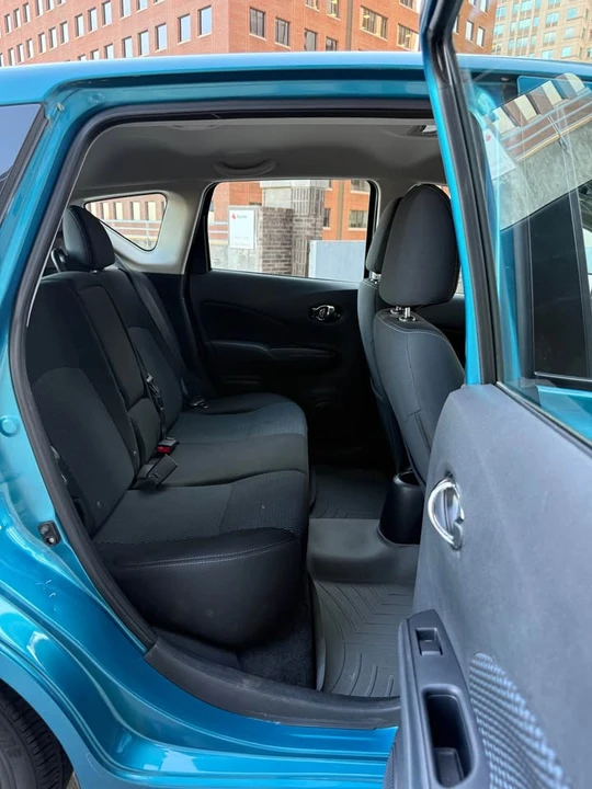 2015 Nissan Versa - Image 14 of 19