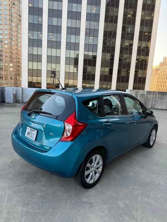 2015 Nissan Versa - Image 13 of 19
