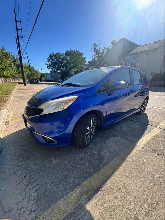2015 Nissan Versa - Image 2 of 12