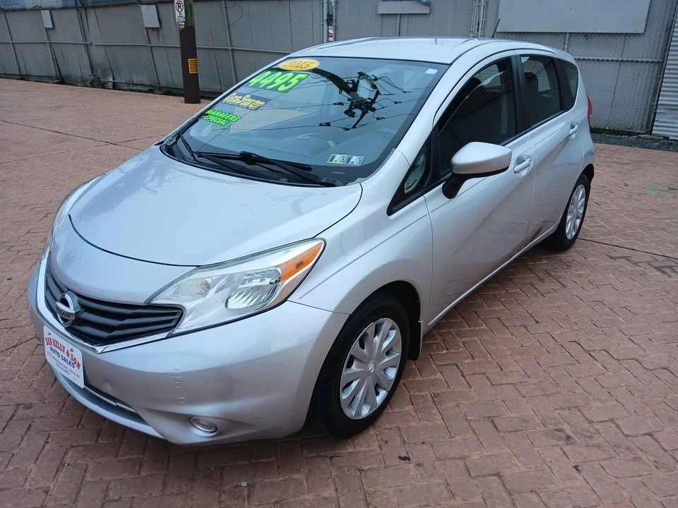 2015 Nissan Versa - Image 2 of 6