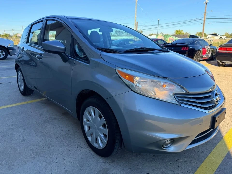 2015 Nissan Versa - Image 5 of 20