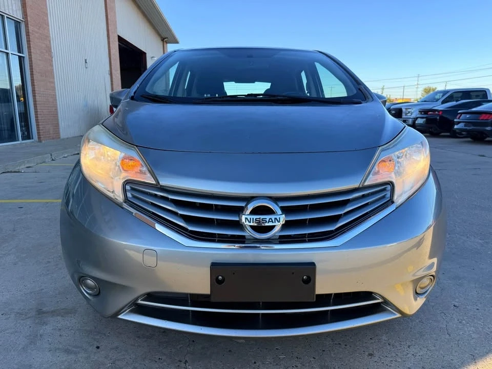2015 Nissan Versa - Image 4 of 20