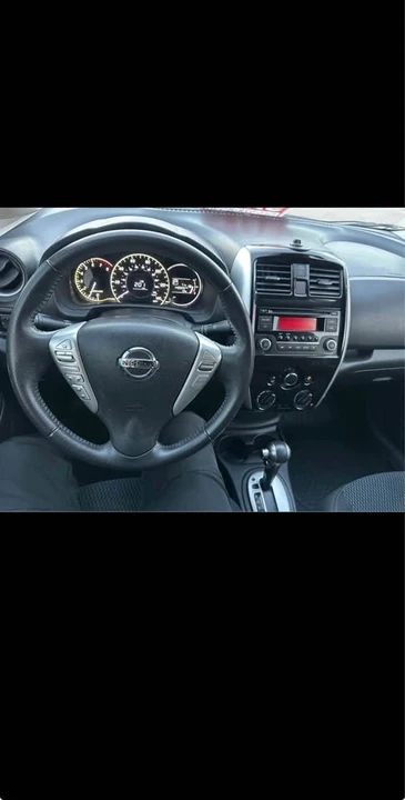 2015 Nissan Versa - Image 12 of 13