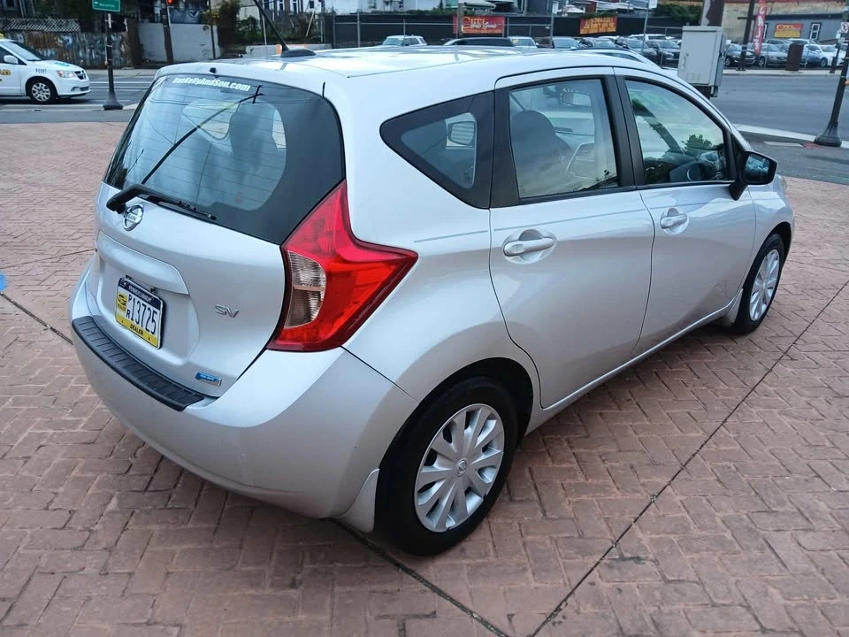 2015 Nissan Versa - Image 4 of 6