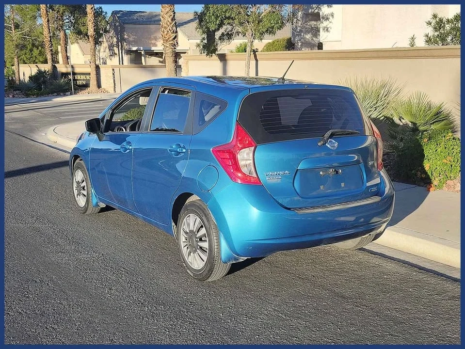 2015 Nissan Versa - Image 2 of 12