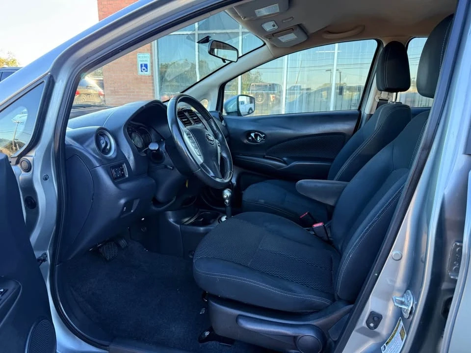 2015 Nissan Versa - Image 11 of 20