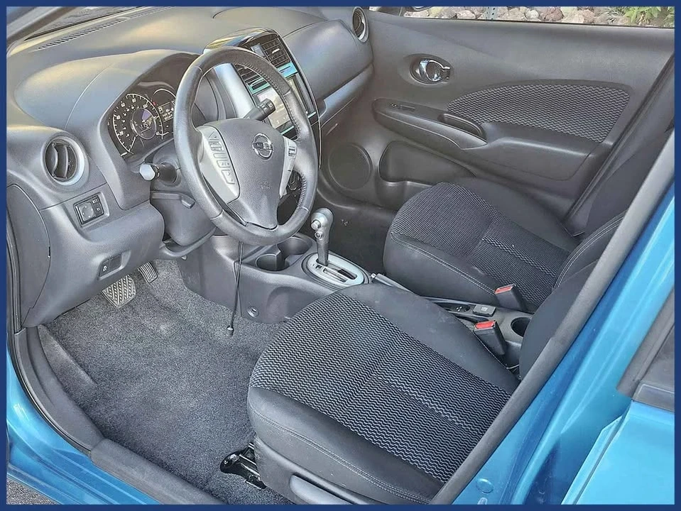 2015 Nissan Versa - Image 4 of 12