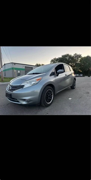 2015 Nissan Versa - Image 2 of 13